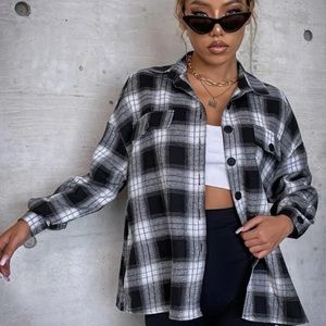 Black & White Button Up Flannel (size SMALL)